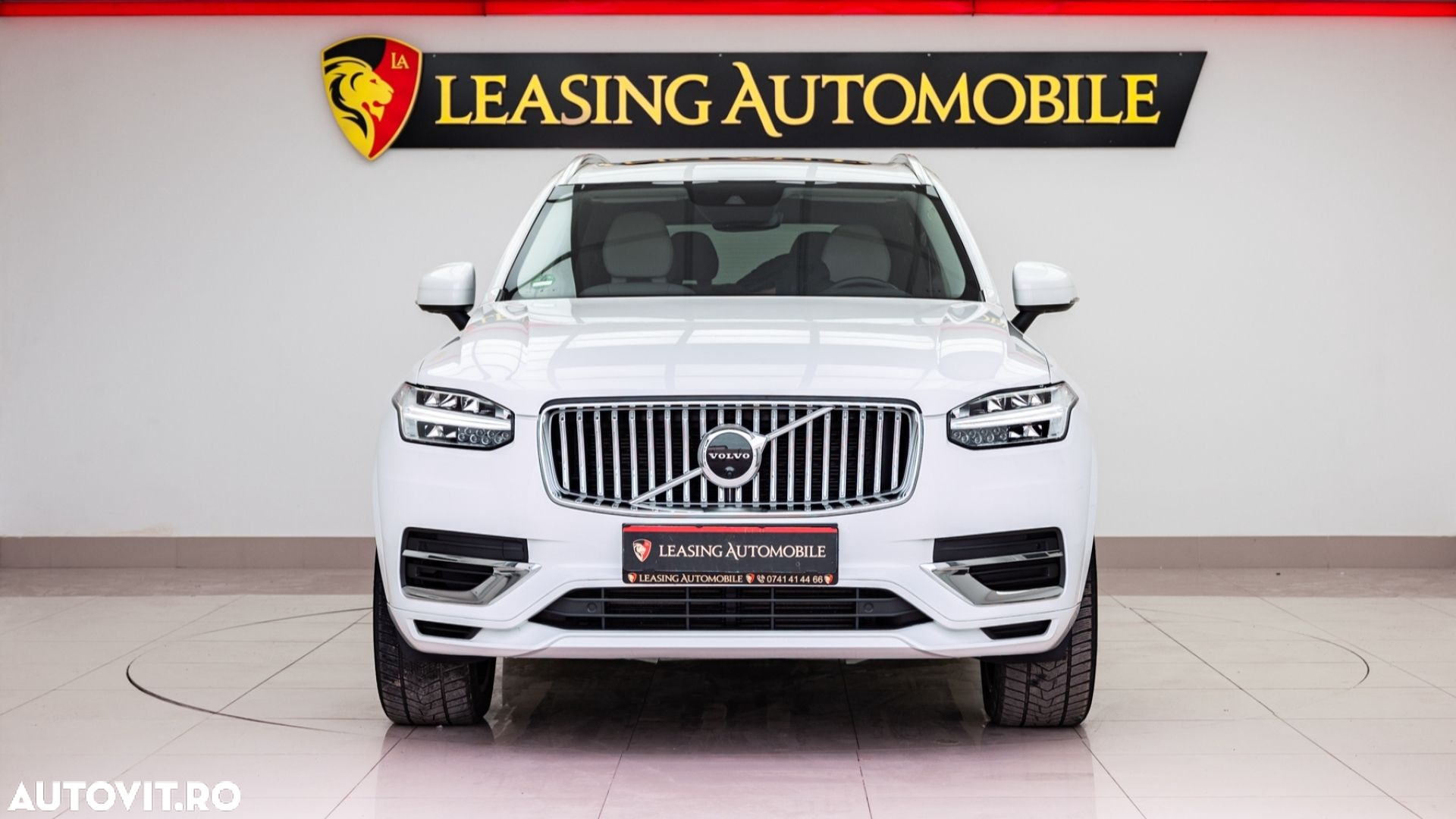 Volvo XC 90 T8 AWD Twin Engine Geartronic Inscription - 3