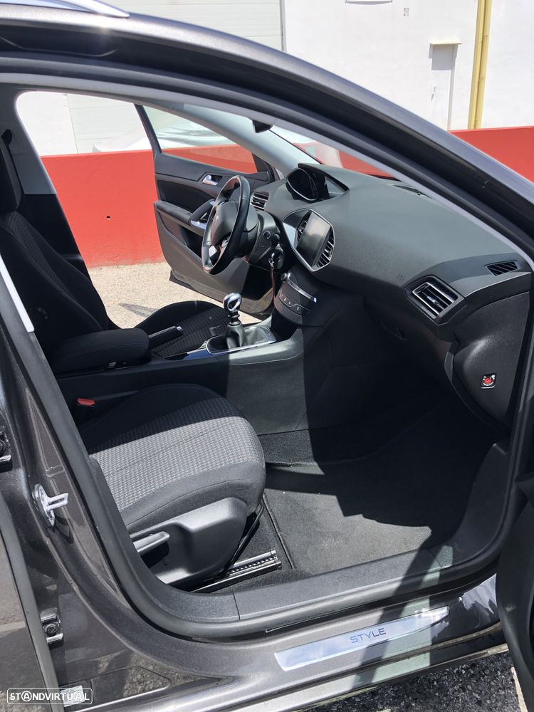 Peugeot 308 SW 1.5 BlueHDi Style - 8