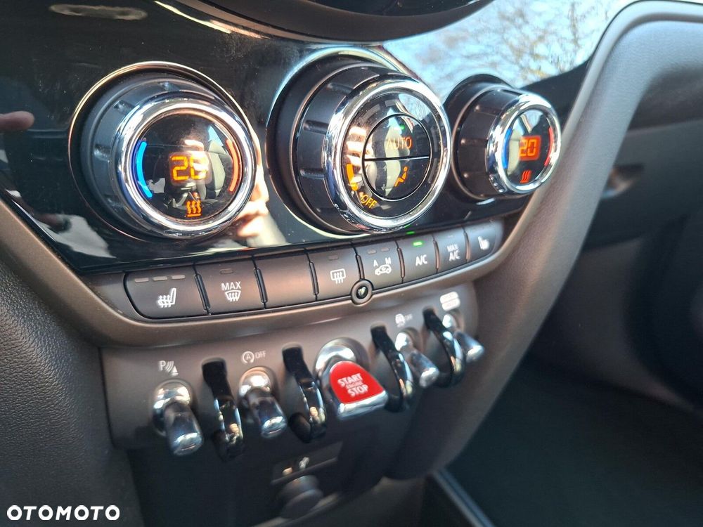MINI Countryman Cooper Classic Trim - 18