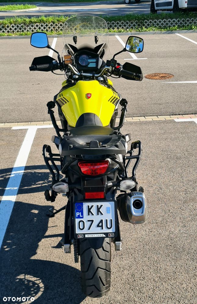 Suzuki V-STROM - 4