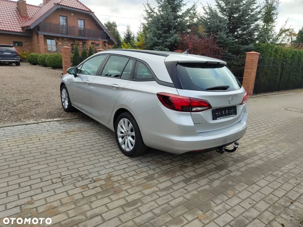 Opel Astra 1.6 D (CDTI) Start/Stop Business - 2