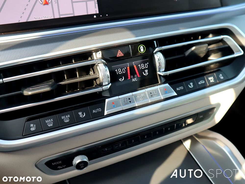 BMW X6 xDrive40d - 34