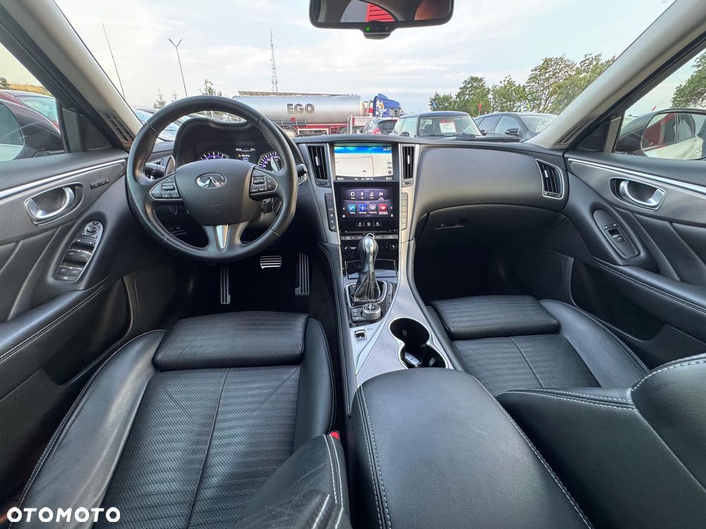 Infiniti Q50 2.0t Premium Executive - 23