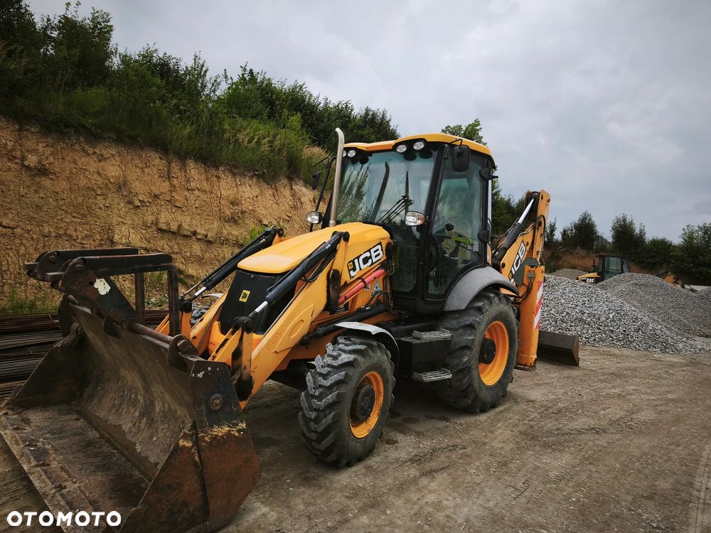 JCB C - 3