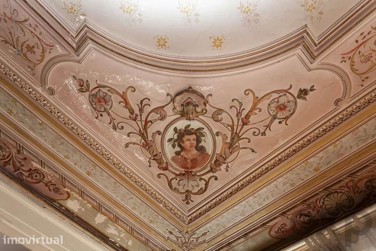 Três Imóveis Versáteis no Coração do Porto - Grande imagem: 5/25
