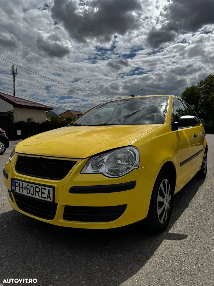 Volkswagen Polo 1.2 Attractive - 2