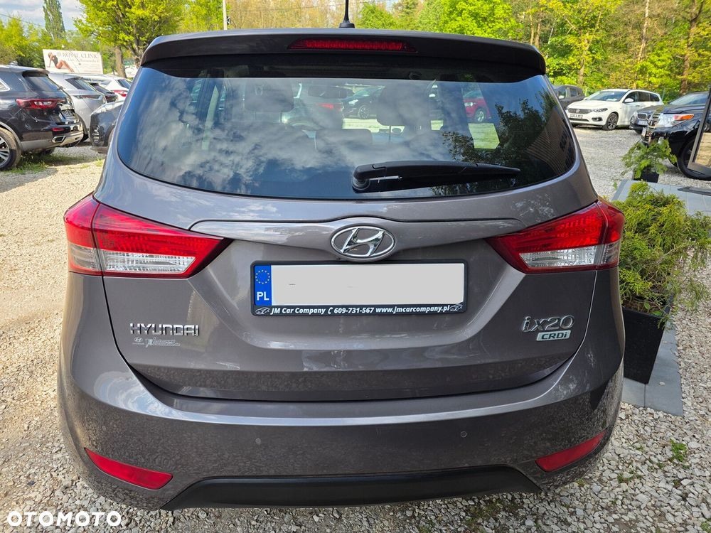 Hyundai ix20 - 10