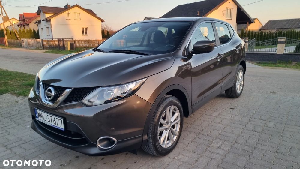 Nissan Qashqai 1.2 DIG-T N-Vision - 26