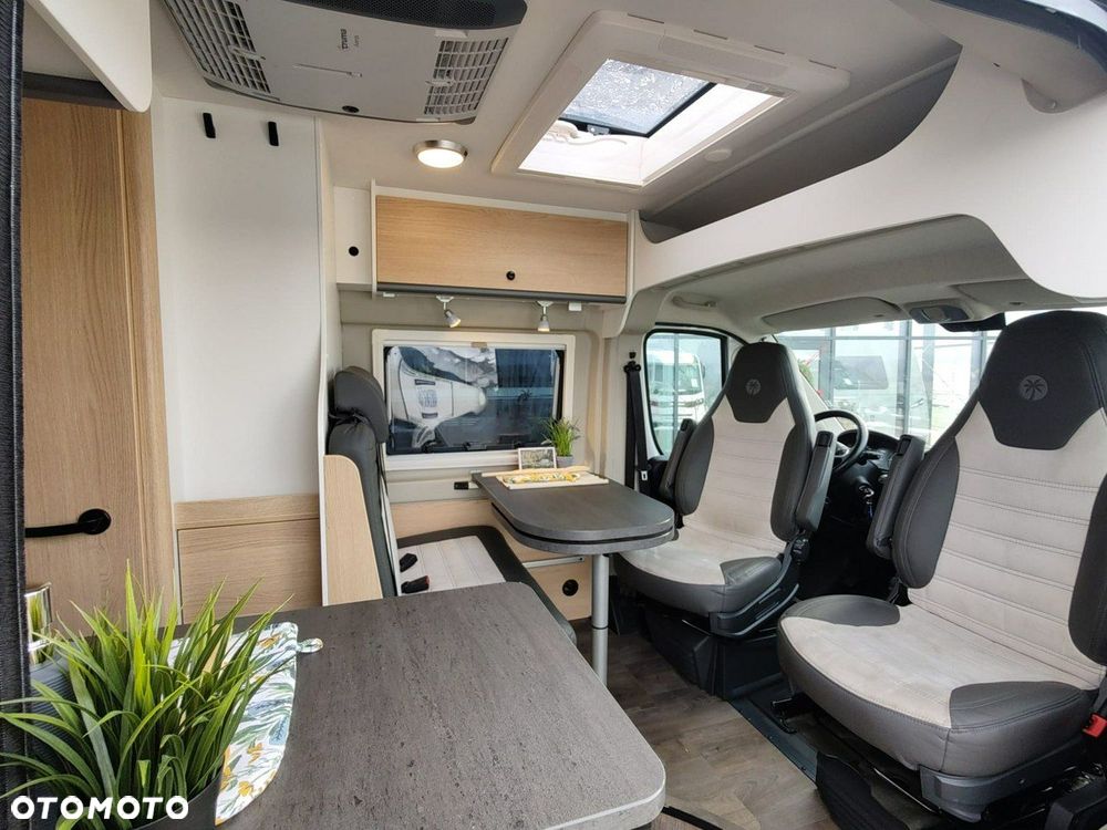 Sunlight Cliff 640 Adventure Edition - 8