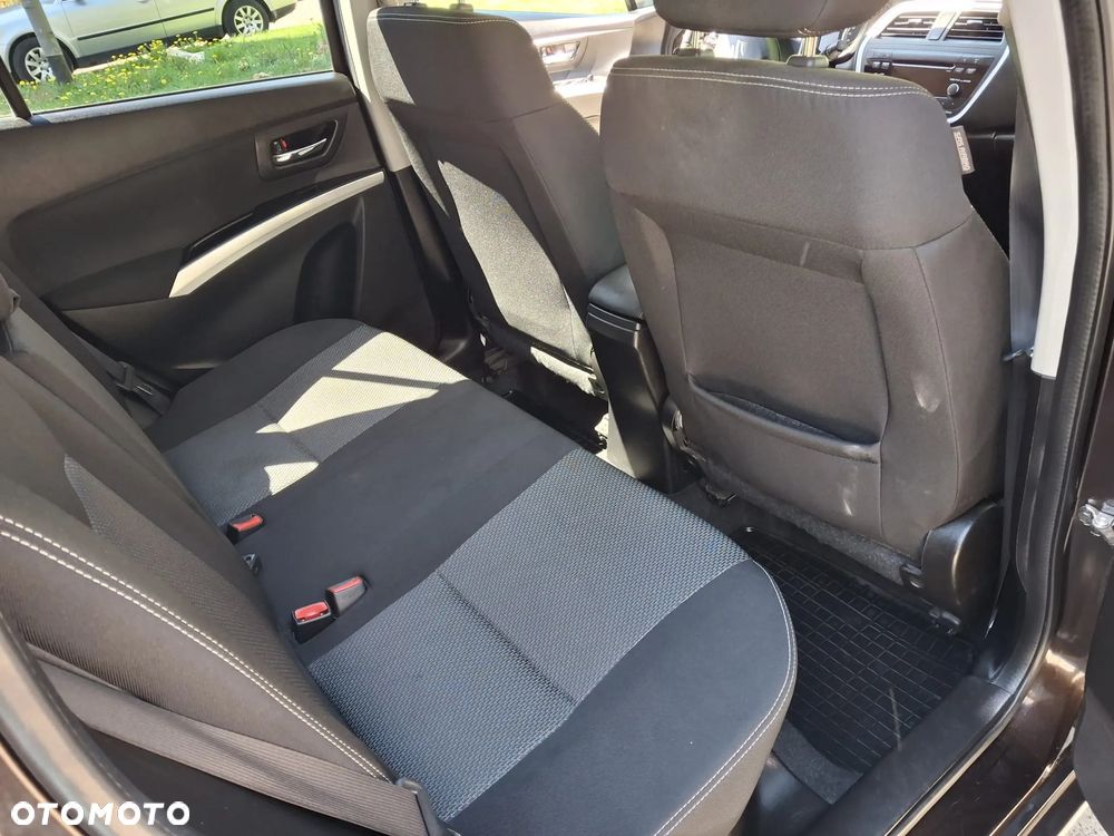 Suzuki SX4 1.6 Premium 4WD - 12