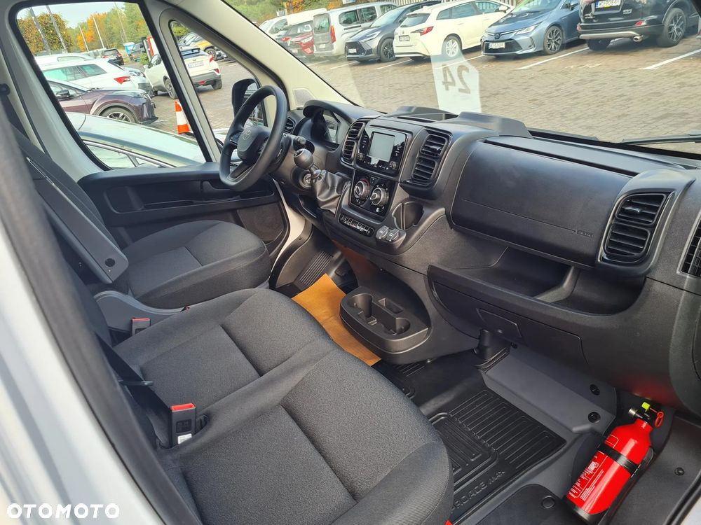 Toyota Proace MAX - 4