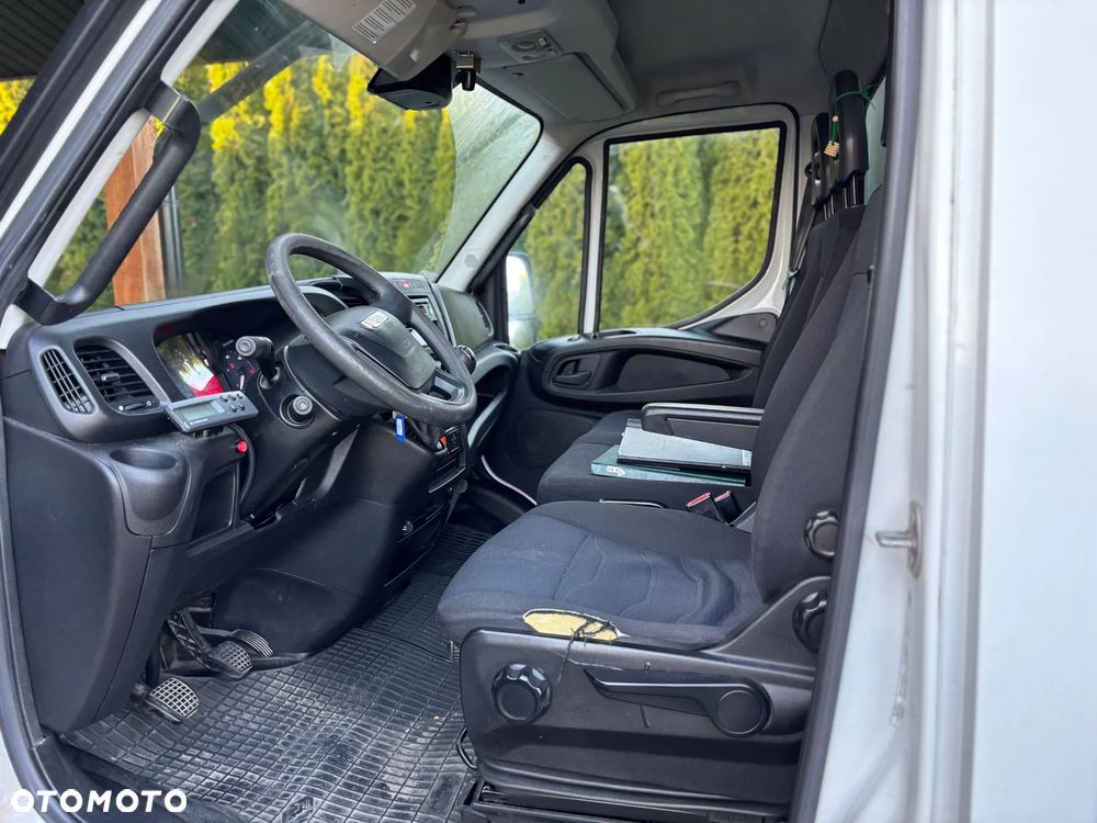 Iveco DAILY - 10