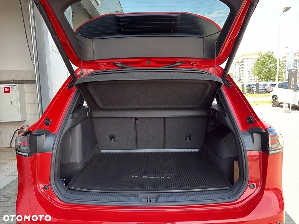 Volkswagen Tiguan - 30