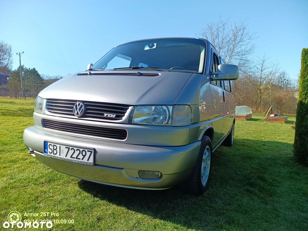 Volkswagen Transporter - 1