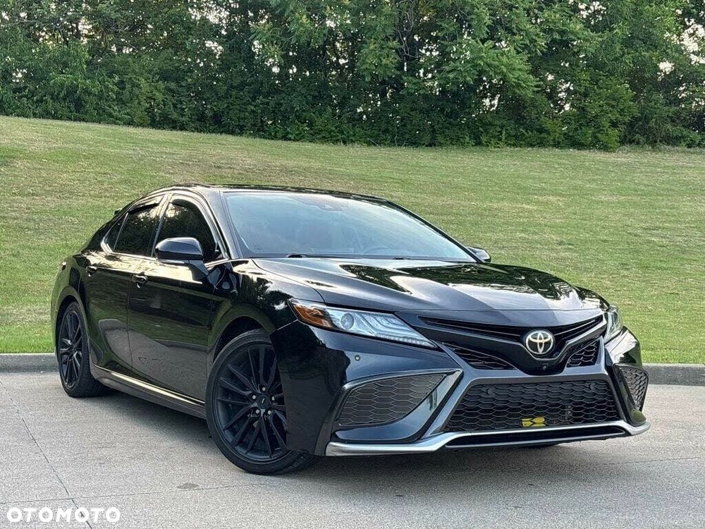Toyota Camry 2.5 Hybrid Comfort CVT - 2