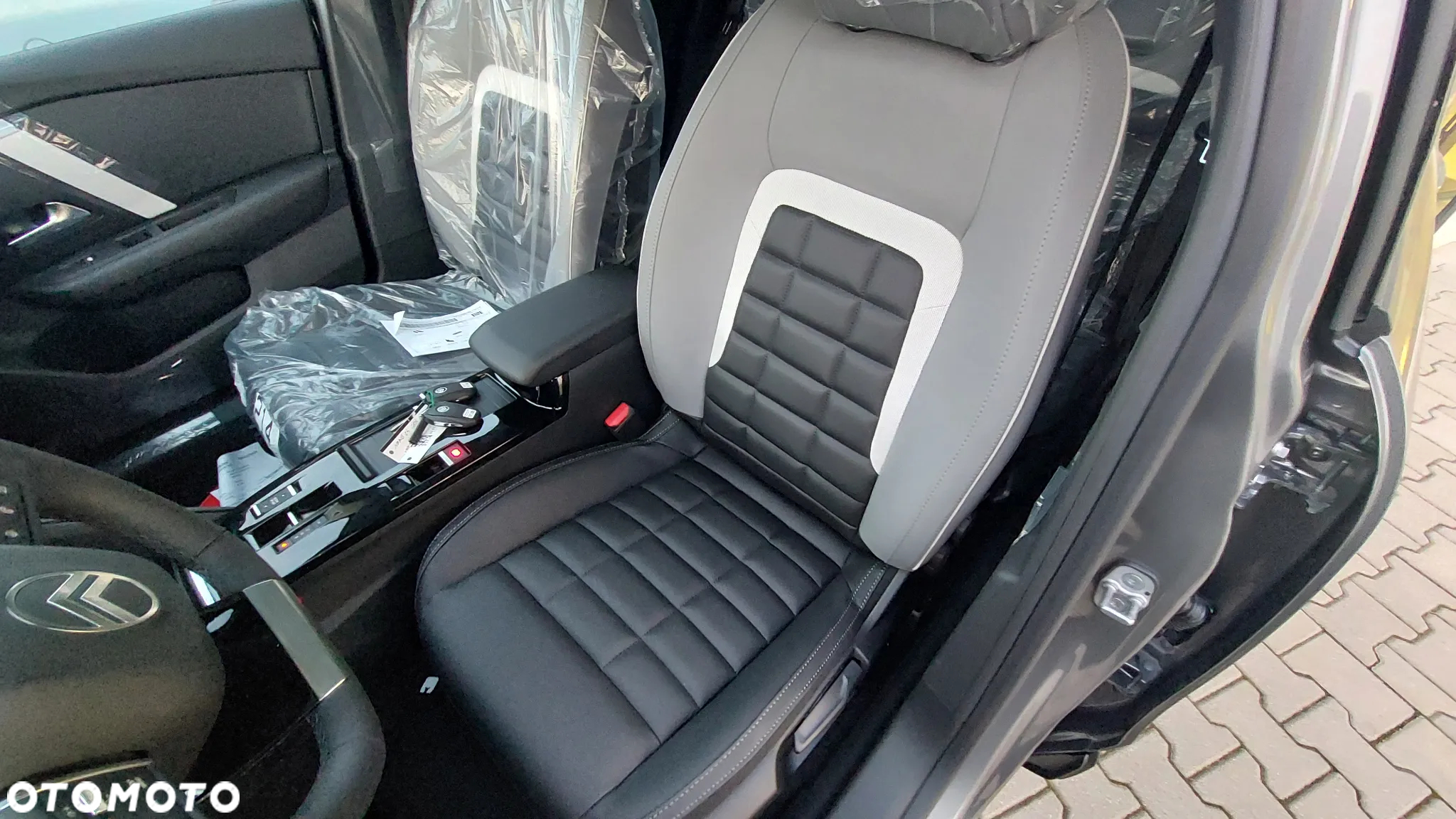 Citroën C4 1.2 mHEV Max eDCT6 - 9