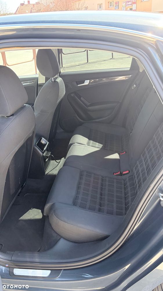 Audi A4 Limousine 2.0 TDI Multitronic - 15