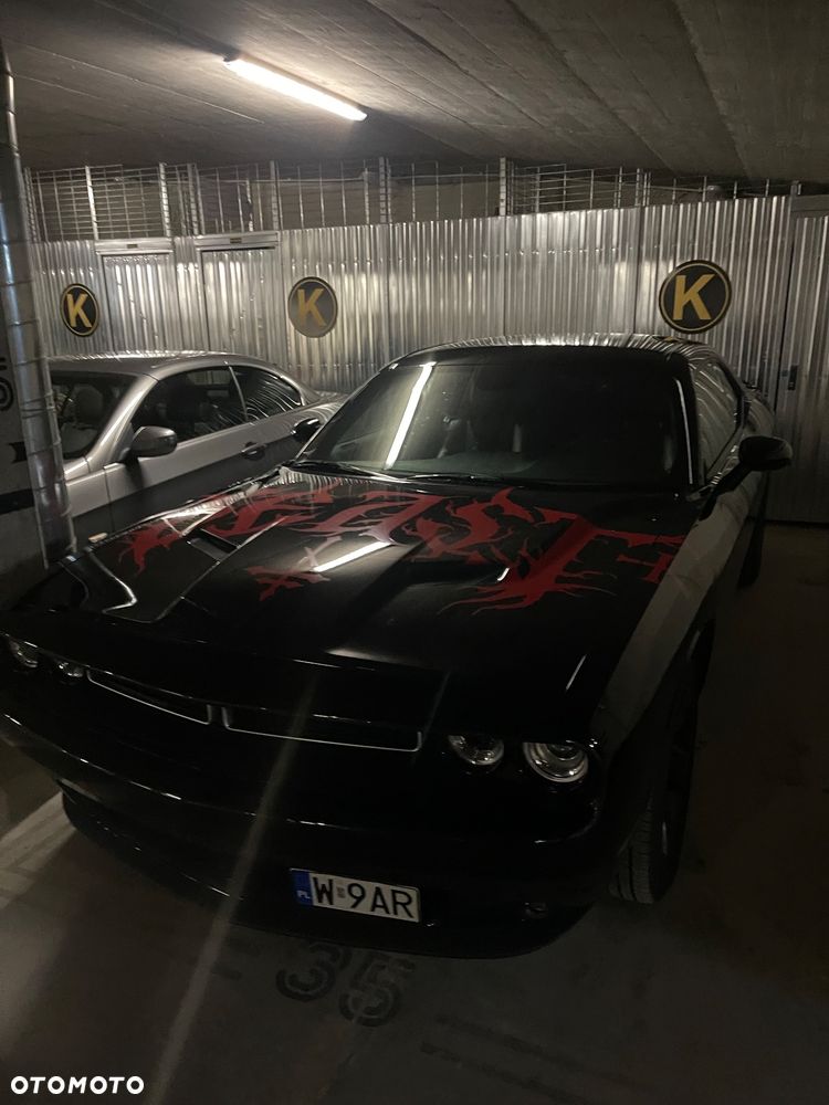 Dodge Challenger 3.6 SXT Plus - 17
