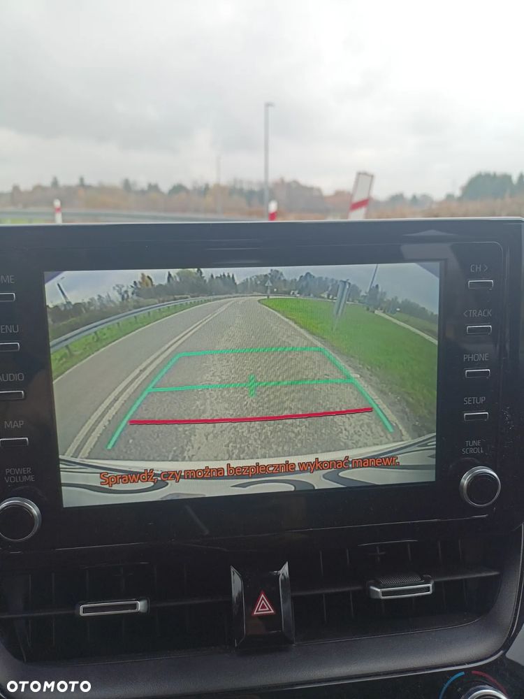 Toyota Corolla 1.8 Hybrid Comfort - 4