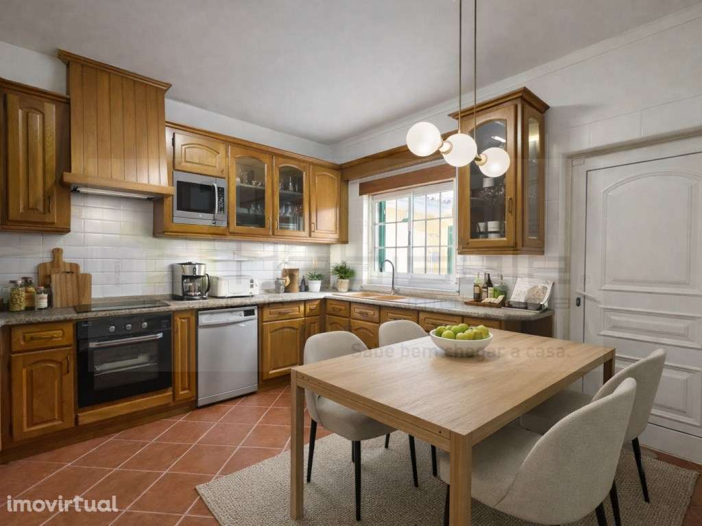 Moradia Isolada T5 com Espaço Exterior e Potencial para Piscina - Grande imagem: 5/19