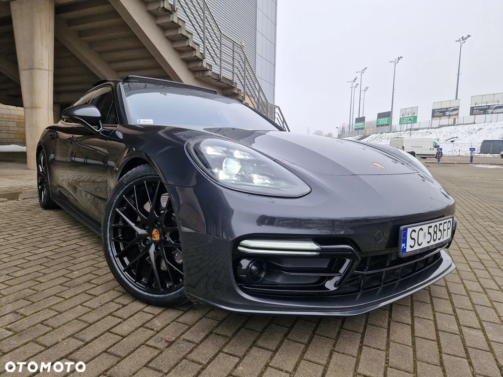 Porsche Panamera 4 - 6