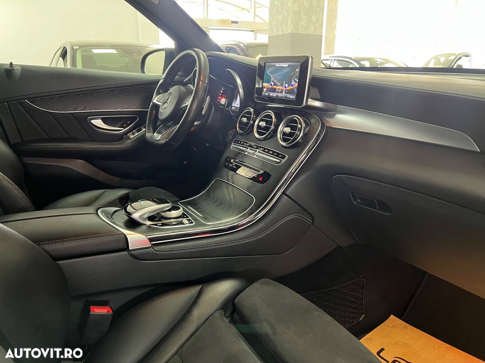 Mercedes-Benz GLC 250 d 4MATIC 9G-TRONIC AMG Line - 6