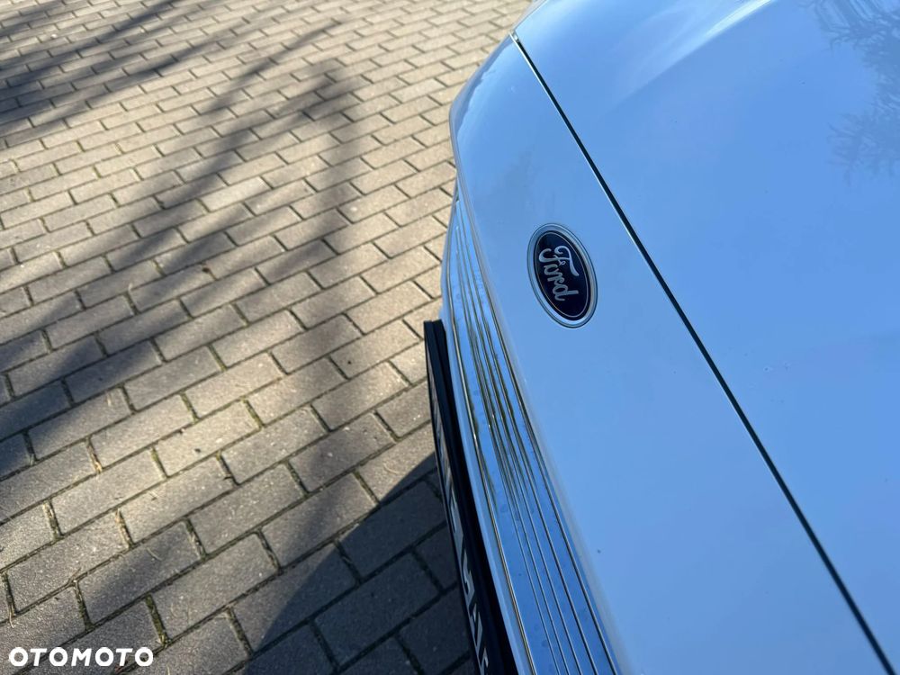 Ford Mondeo 2.0 TDCi Titanium - 39