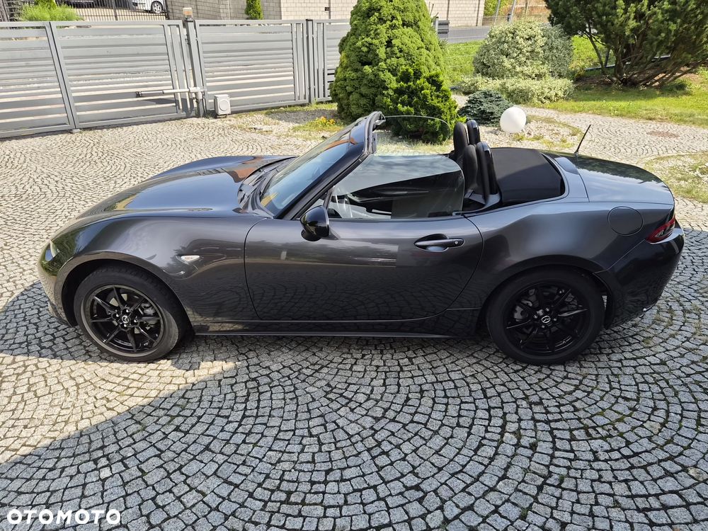 Mazda MX-5 SKYACTIV-G 1.5 - 3