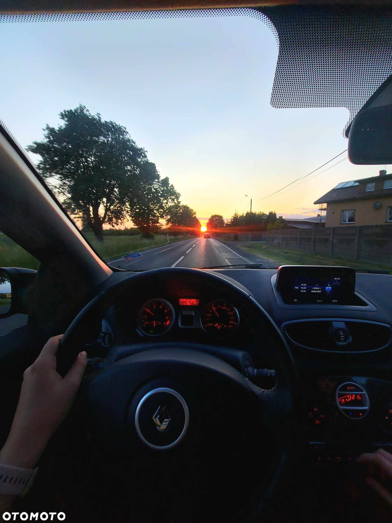 Renault Clio - 9