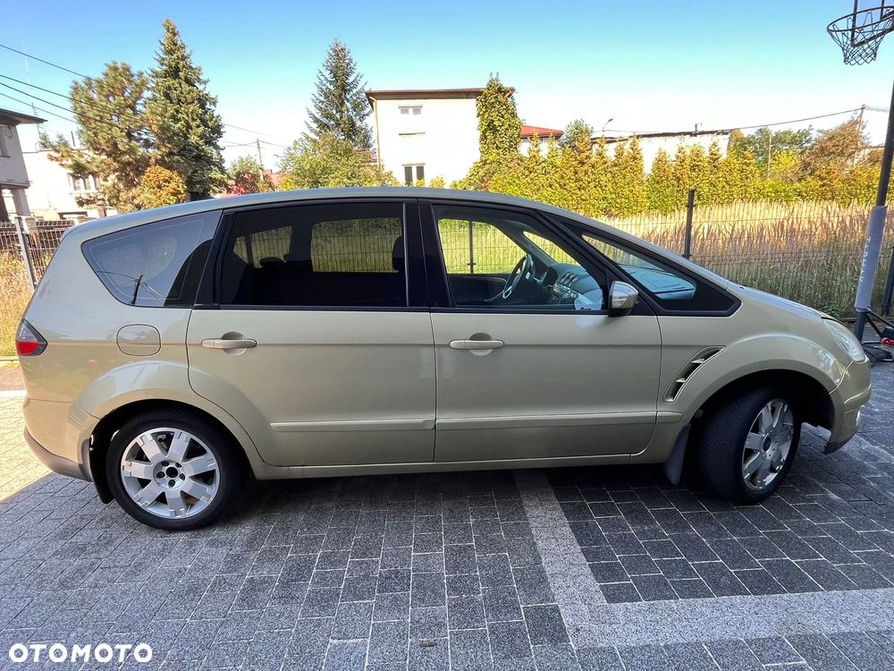 Ford S-Max 2.0 Ambiente - 2