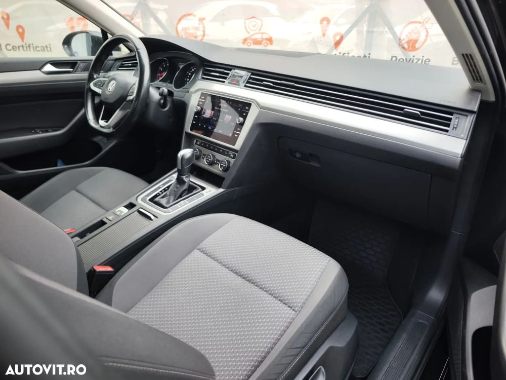 Volkswagen Passat 1.5 TSI ACT DSG Advance - 12