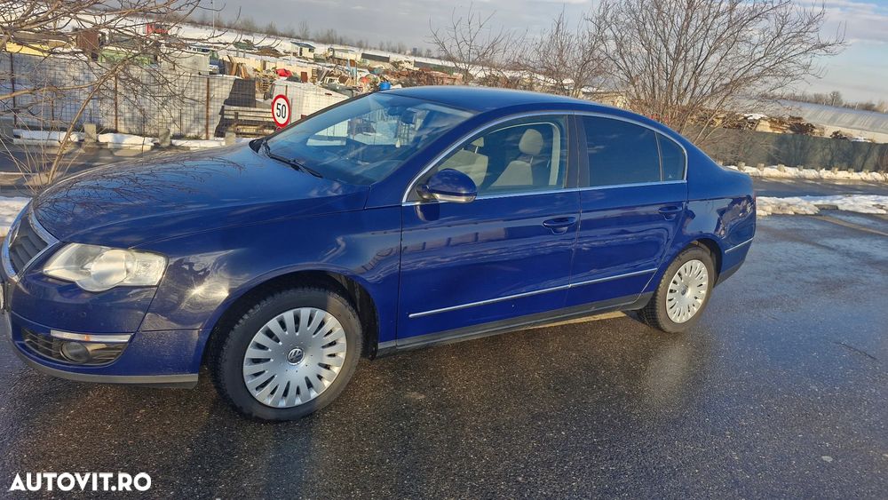 Volkswagen Passat 2.0 TDI BlueMotion Technology DPF Comfortline - 1