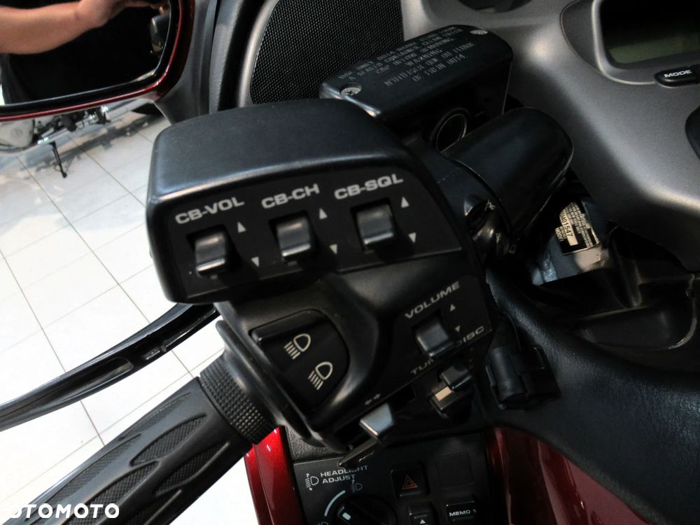 Honda GL - 12