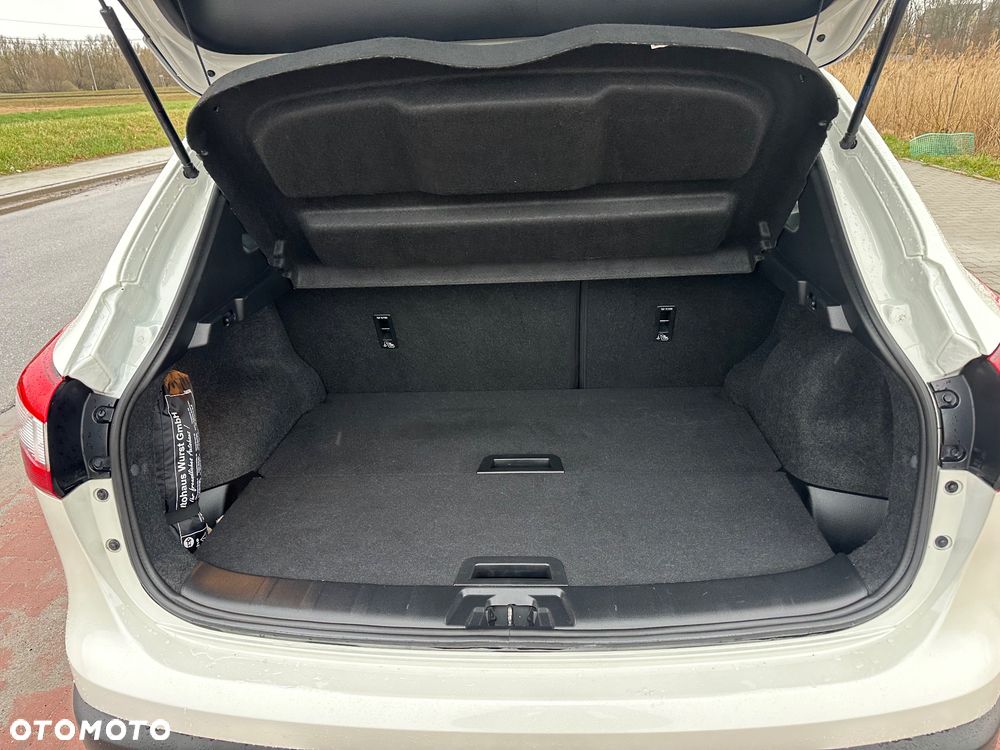 Nissan Qashqai 1.6 DIG-T Tekna+ - 13