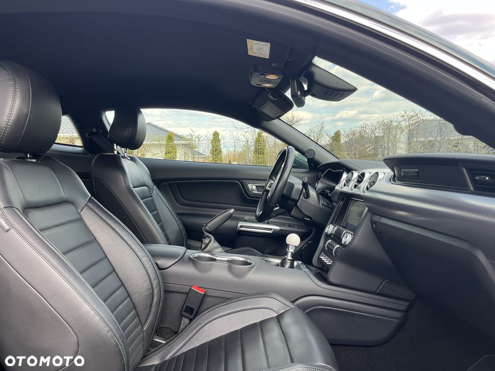 Ford Mustang 5.0 V8 Bullitt - 11