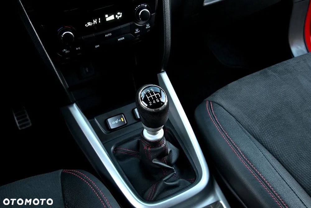 Suzuki Vitara 1.4 T Boosterjet S 2WD - 34