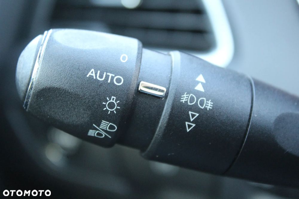 Peugeot 508 SW BlueHDi 150 Stop&Start Allure - 19