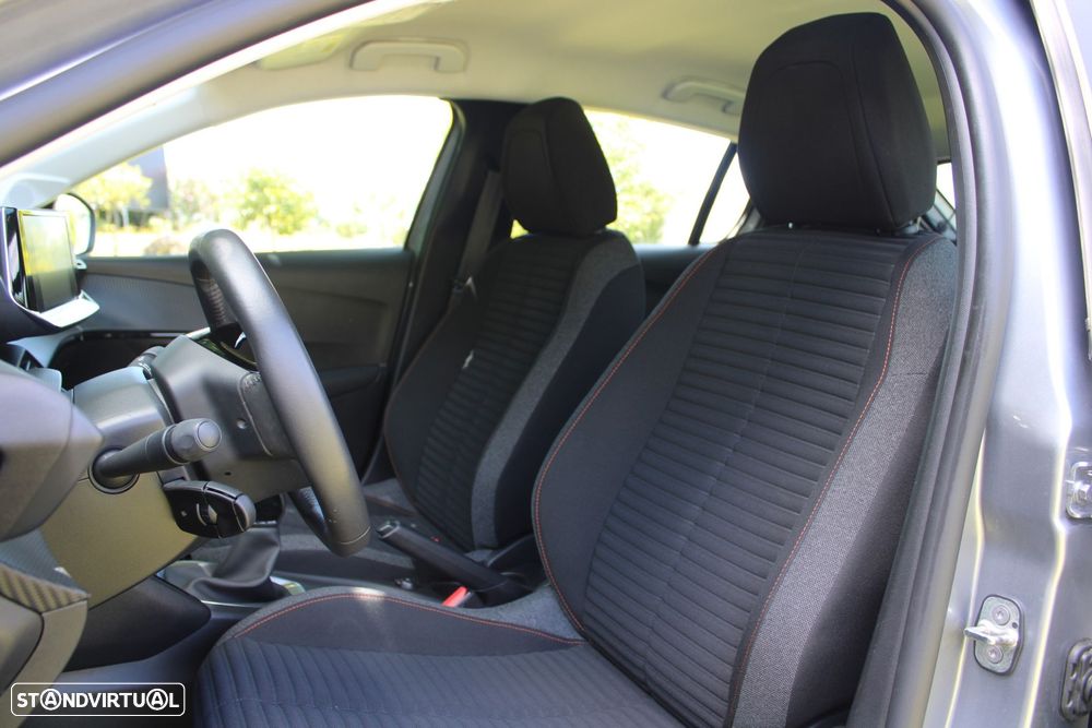 Peugeot 208 1.2 PureTech Active - 6