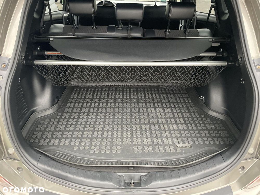 Toyota RAV4 2.0 Premium EU6 - 20