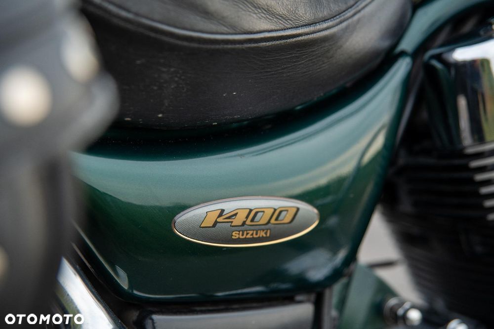 Suzuki Intruder - 4