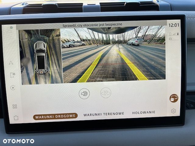 Land Rover Defender - 31