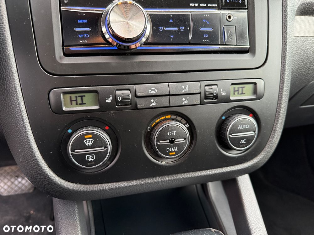 Volkswagen Golf - 18