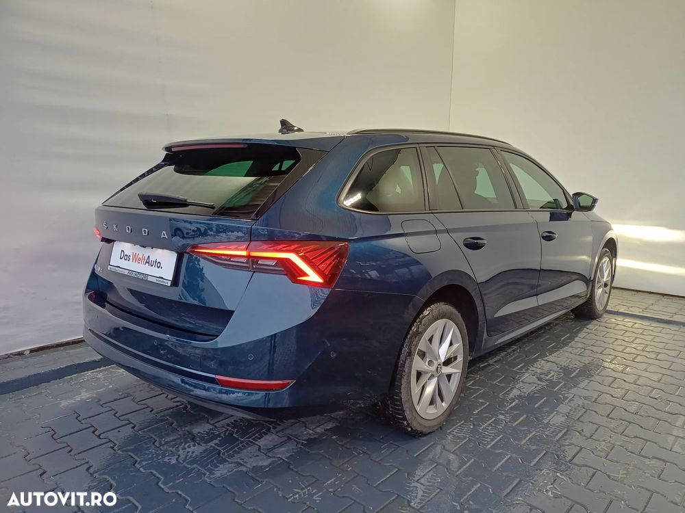Skoda Octavia 2.0 TDI DSG Style - 32