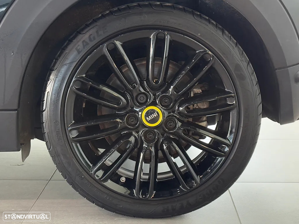 MINI 3 Portas Cooper SE Resolute Edition - 17