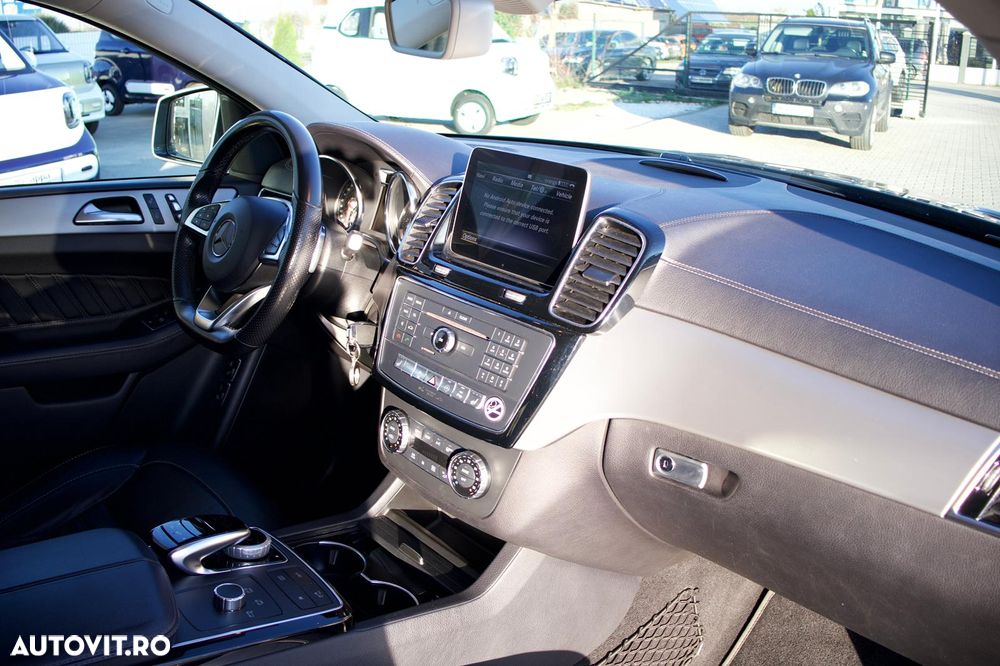 Mercedes-Benz GLE 350 d 4Matic 9G-TRONIC AMG Line - 16