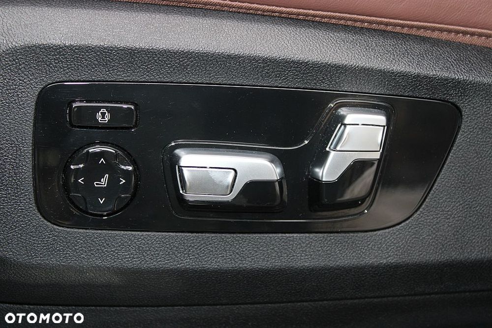 BMW X5 xDrive40d mHEV sport - 9