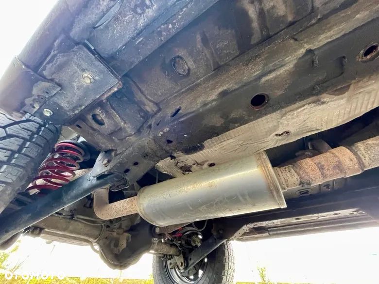 Jeep Grand Cherokee 4.7 Overland - 25