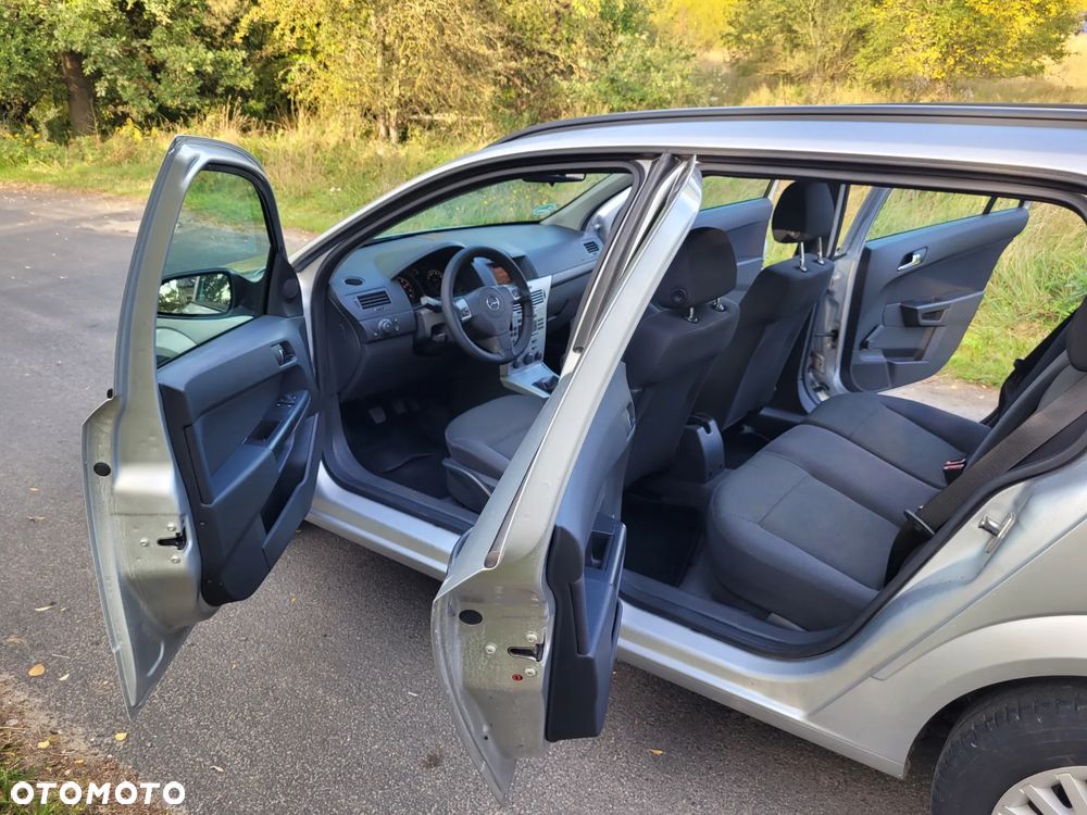 Opel Astra - 17