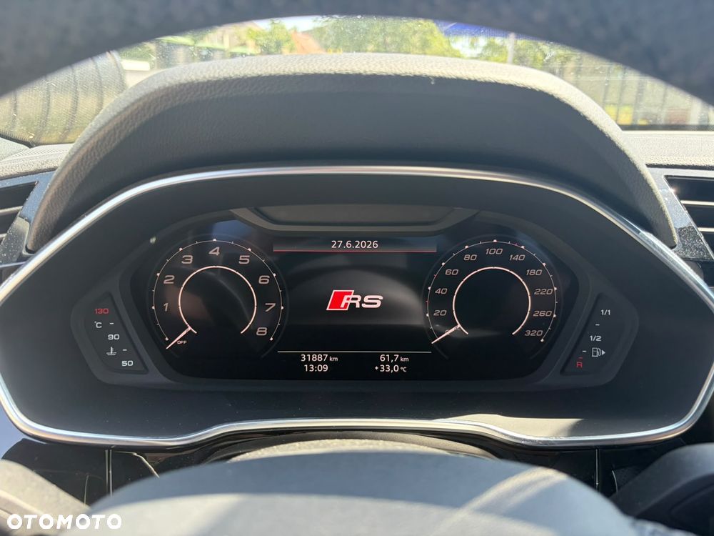 Audi RS Q3 - 10
