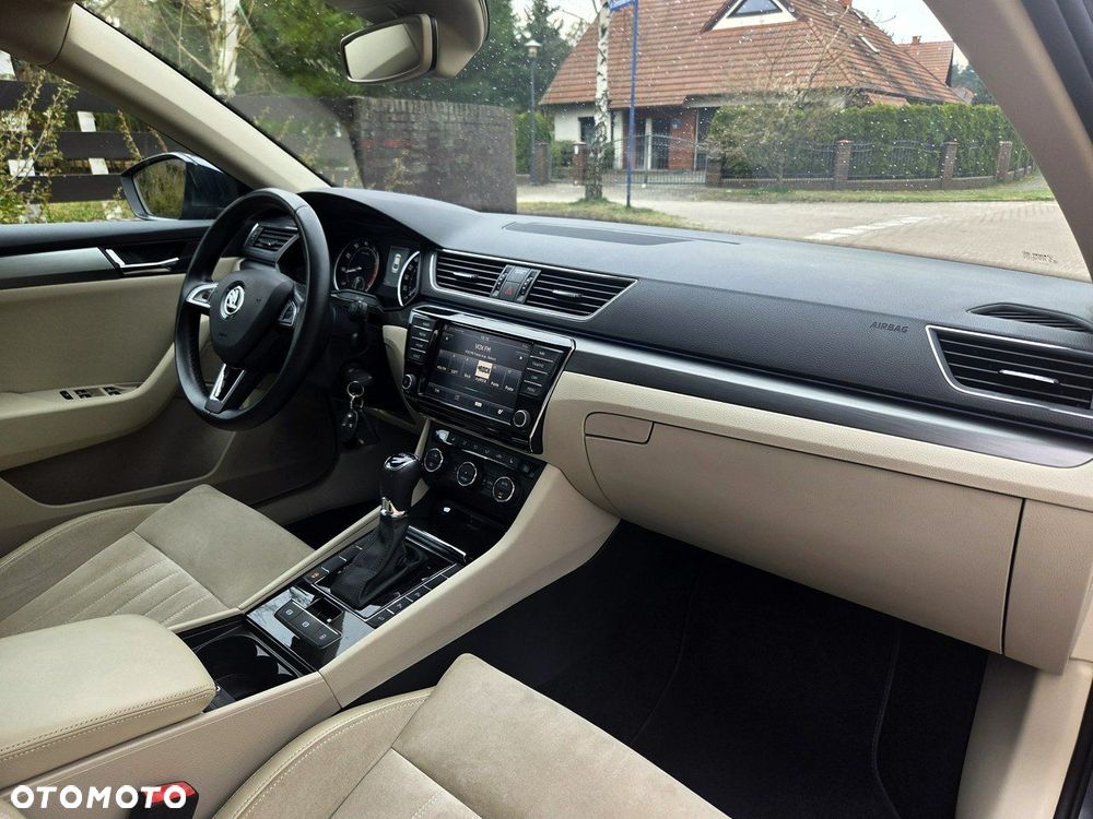 Skoda Superb 1.8 TSI Sportline DSG - 6